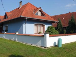 Apartment in BalatonberenyBalaton 18043