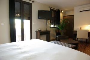 BHB Hotel photo 18