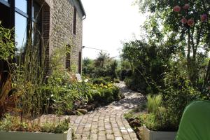 B&B / Chambres d'hotes Au Jardin Des Violettes : photos des chambres