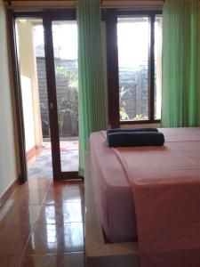 Phòng Giường Đôi Nhỏ (Small Double Room)