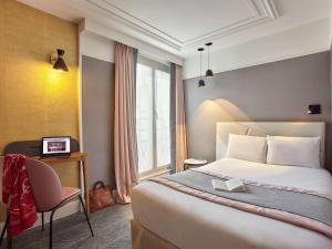 Classic Single Room  room in Mercure Paris Opera Garnier Hôtel & Spa
