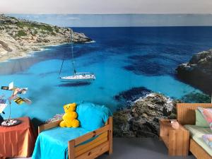 Privates Dachzimmer mit Gemeinschaftsbad