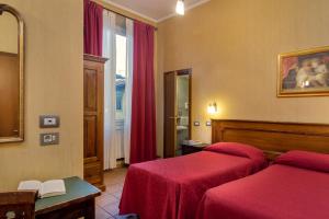 Triple Room room in Hotel Kursaal & Ausonia