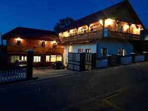 Pensiunea Bontos - Jereapăn