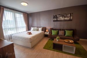 Baan Peang Ploen Huahin by Alice