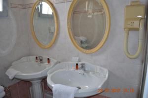 Hotels Hotel Le Castel : photos des chambres