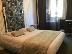 Hotels Au Royal Hotel : photos des chambres