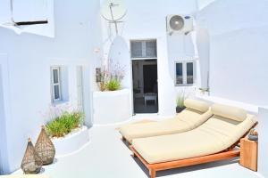 Cocoon Suites Santorini Greece