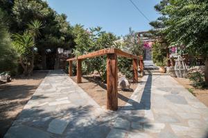 Sun Rock Boutique Suites Naxos Greece