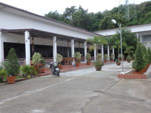 Jamies home with 2 bedrooms, can accommodate 6 guests