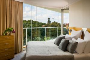 One-Bedroom Apartment with Garden View room in Pullman Quay Grand Sydney Harbour