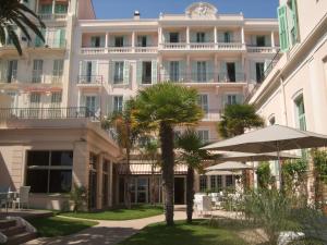 Hotels Hotel Vacances Bleues Balmoral : photos des chambres