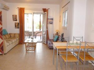 Kalliopi Apartments Aegina Greece