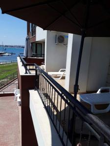 Akrotiriya Apartments Suite