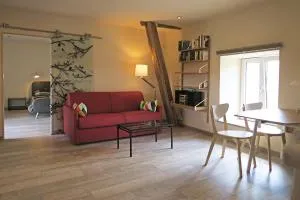 La Closerie - 塞纳河畔沙提永