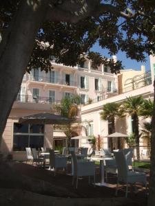 Hotels Hotel Vacances Bleues Balmoral : photos des chambres