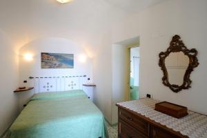 Thats Atrani, Amalfi Coast beach front apartment
