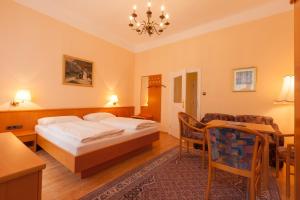 Penzion Pension Elfy Baden Avstrija