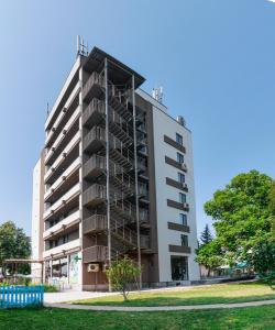 Hotel & Business Center Trakia