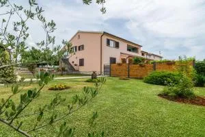 Apartments Korina - Matohanci