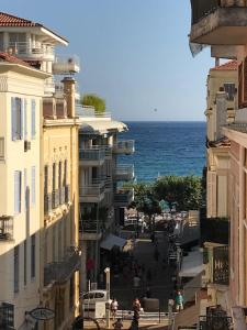 Appartements Nouveau F2 calme coeur de ville 1min de la plage : photos des chambres