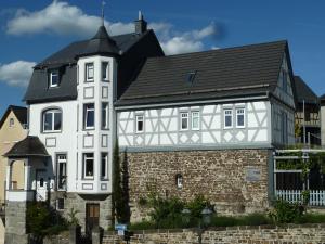 Apartmán Apartments im Chateau d'Esprit Höhr-Grenzhausen Německo