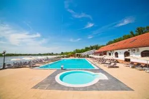 Hotel Evergreen - 阿马拉