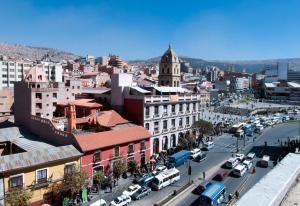 Avenida Mariscal Santa Cruz 938 La Paz, Bolivia.