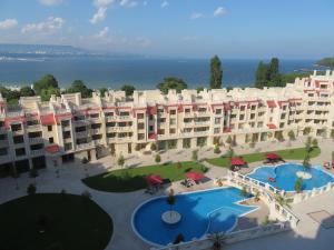Апартаменти Варна Саут на плажа - Varna South Apartments on the beach