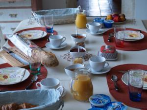 B&B / Chambres d'hotes A Labourdette : photos des chambres