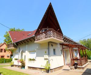 Zsuzsanna Apartmanház