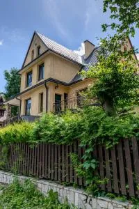 Szarotka - Косьцелісько