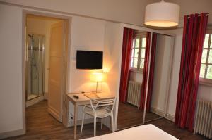 Hotels Hotel Ttiki Etchea : photos des chambres