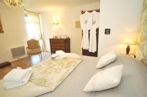 B&B / Chambres d'hotes 52 Eymet : Chambre Double ou Lits Jumeaux Standard avec Balcon