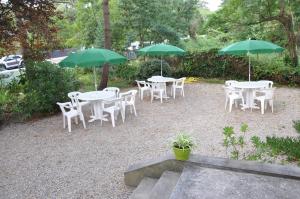 Hotels Hotel Ttiki Etchea : photos des chambres