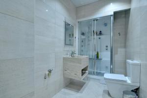 Lemonia Luxury Apartment