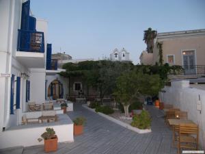 Captain Manolis Paros Greece