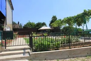 Guesthouse AzA&Karlen - Psysh