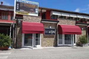 乌斯帕餐厅旅馆 - 利多尔德纳西奥尼