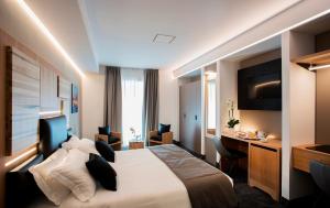 Triple Room room in Trevi Collection Hotel - Gruppo Trevi Hotels