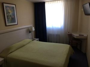 Hotels Hotel Elysee : photos des chambres