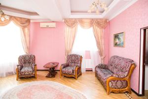 Large Double Room room in Hotel Zolotaya Imperiya