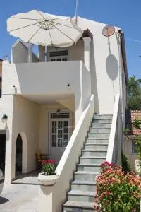 Apartments MARGARITA Kaizer Bridge - Achílleion