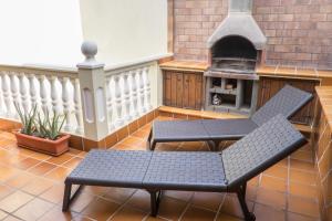 AMAZING DUPLEX 3 bedrooms GOOD WIFI with terrace & BBQ