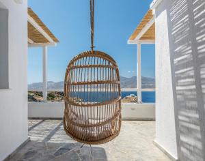 Halara Studios Milos Greece