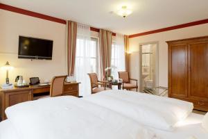 Double Room with Balcony or Terrace room in Hotel Villa Monte Vino