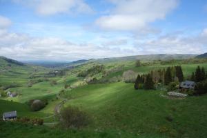 Maisons de vacances Farmhouse with mountain view : photos des chambres