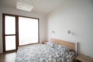 Sunrise Apartments