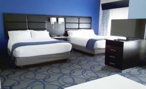 Holiday Inn Express Hotel & Suites Lawrenceville by IHG