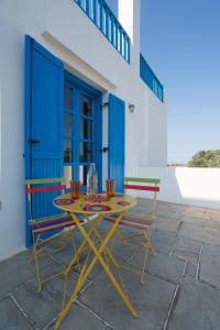 Captain's Home ART Sifnos Greece